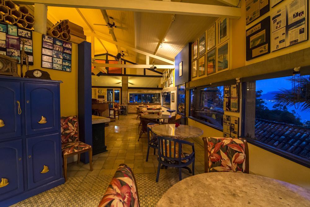 Hotel Pousada Maison Joly Ilhabela Kültér fotó